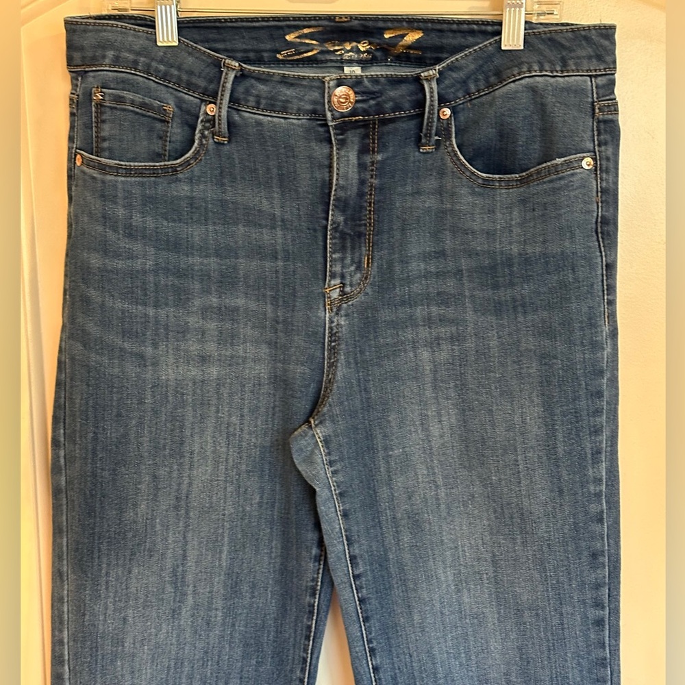 Seven7 Jean Tower Straight Leg Crop Jean Raw Hem - Size 10